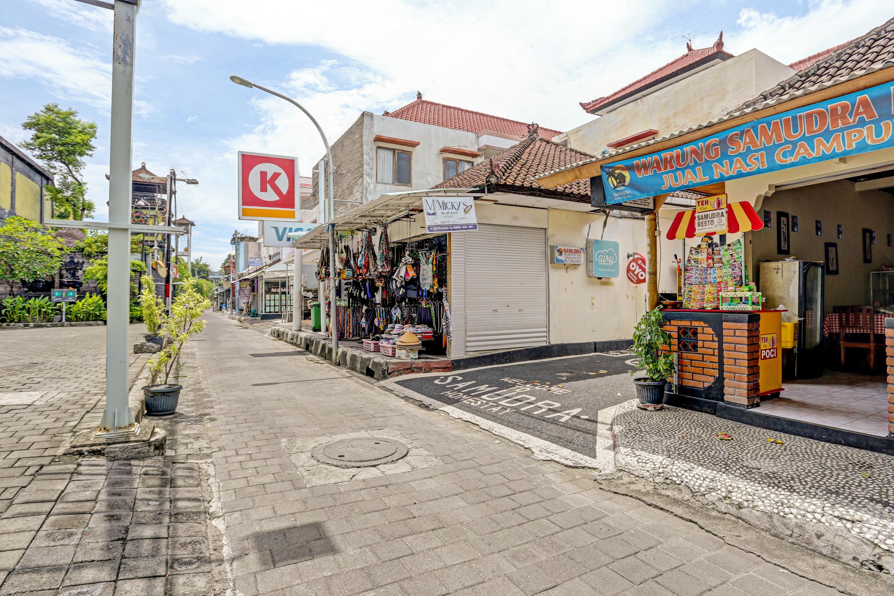 Samudra Homestay クタ エクステリア 写真